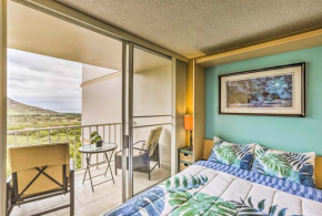 Makaha Studio with Mtn and Ocean Views - 1 Mi to Beach!